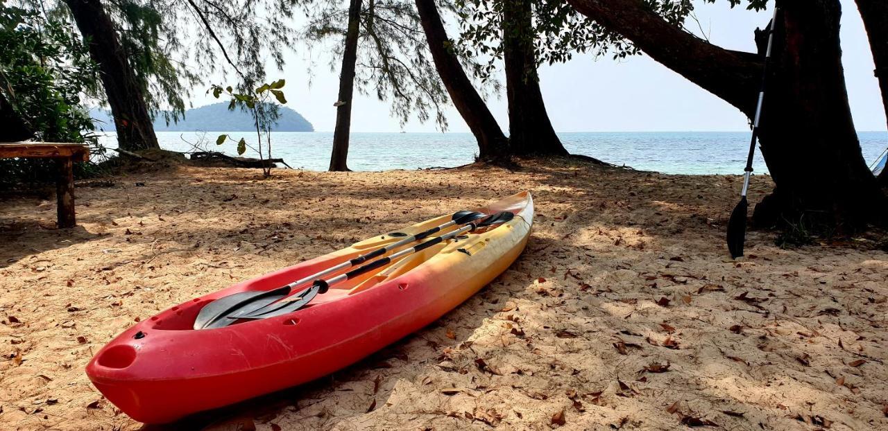 Crusoe Koh Takiev Island Hotel Koh Ta Kiev Buitenkant foto